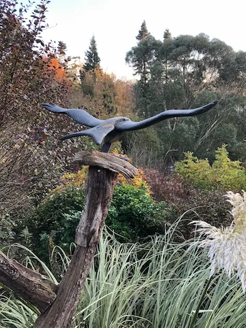 bird statue